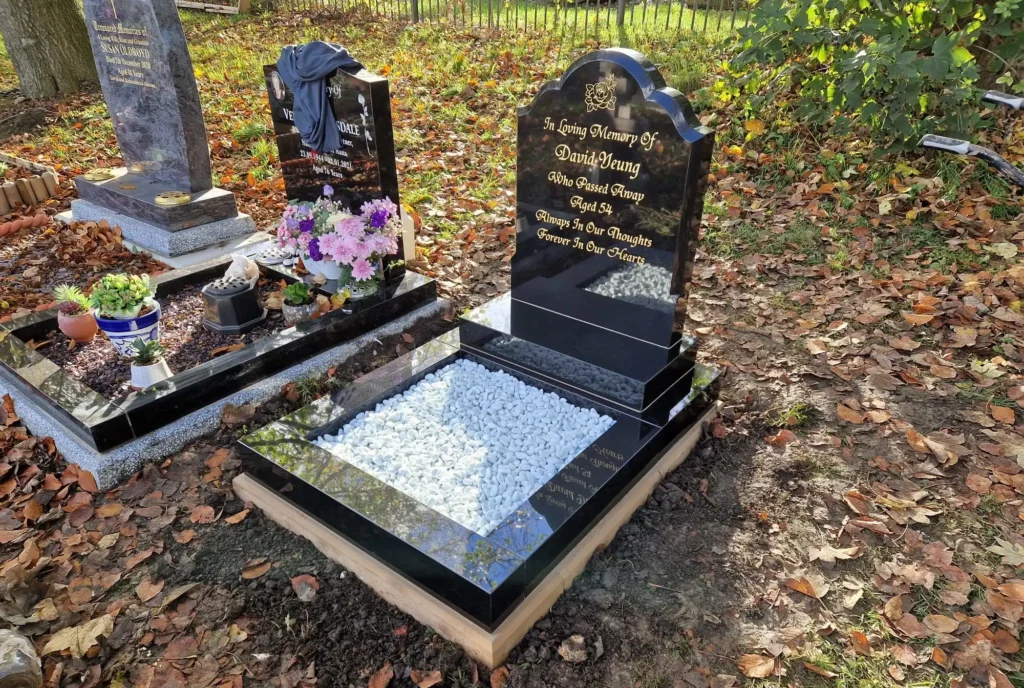 زیباترین سنگ قبر برای مادر