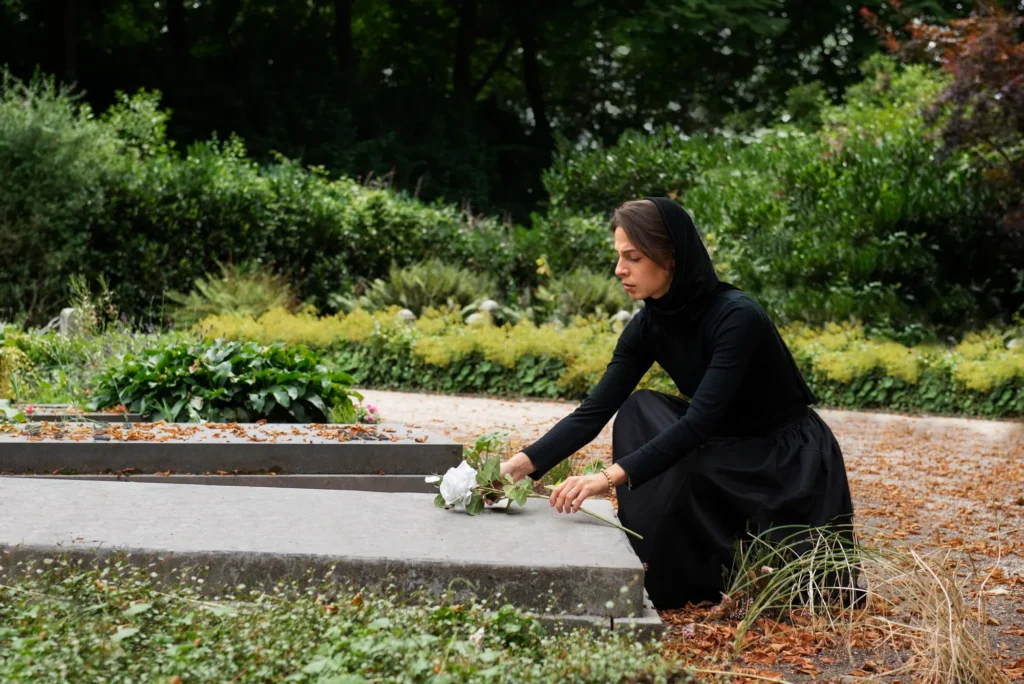 سنگ قبر ساده و شیک، بهترین قیمت سنگ قبر، سنگ قبر ساده و ارزان 1404