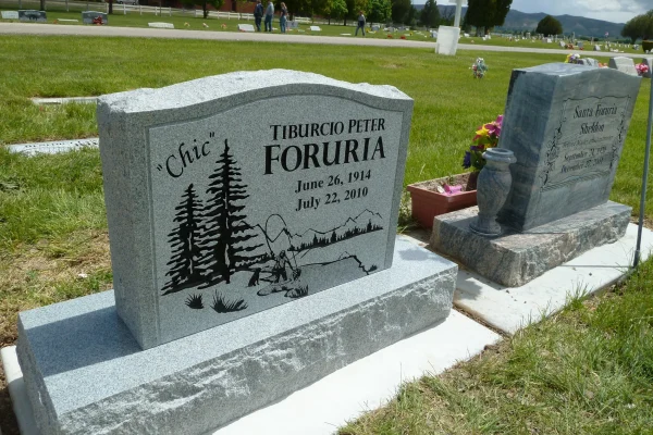 Headstone-Foruria+1 (1)